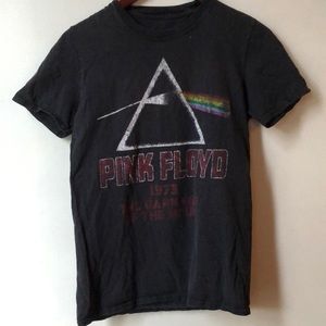 Pink Floyd shirt